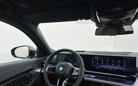 BMW 5 серия, 2025 год, 9 870 000 рублей, 12 фотография