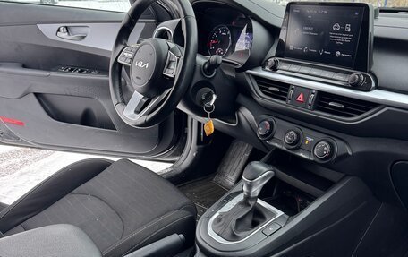 KIA Cerato IV, 2022 год, 1 899 000 рублей, 10 фотография