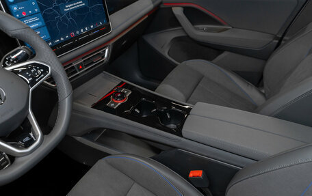 Volkswagen Tiguan, 2025 год, 5 250 000 рублей, 17 фотография