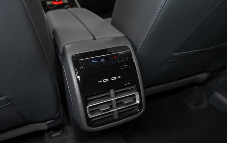 Volkswagen Tiguan, 2025 год, 5 250 000 рублей, 16 фотография