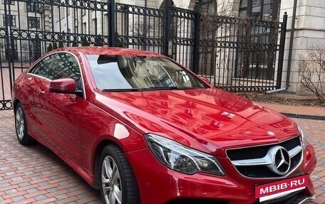 Mercedes-Benz E-Класс, 2013 год, 1 700 000 рублей, 2 фотография