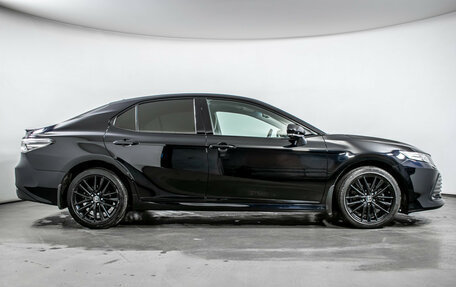 Toyota Camry, 2021 год, 4 100 000 рублей, 4 фотография