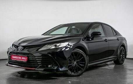 Toyota Camry, 2021 год, 4 100 000 рублей, 1 фотография