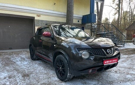 Nissan Juke II, 2011 год, 870 000 рублей, 1 фотография