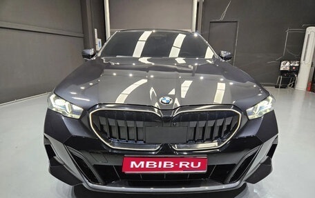 BMW 5 серия, 2024 год, 7 000 000 рублей, 1 фотография