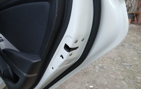 Hyundai Solaris II рестайлинг, 2015 год, 900 000 рублей, 8 фотография