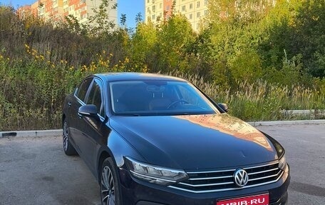 Volkswagen Passat B8 рестайлинг, 2020 год, 1 850 000 рублей, 1 фотография