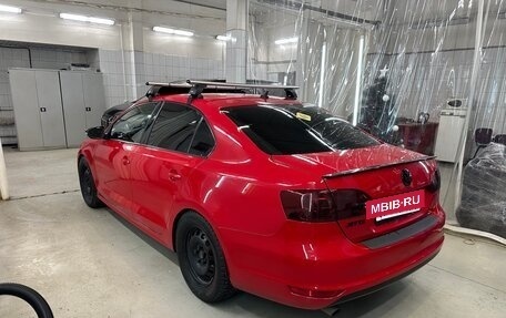 Volkswagen Jetta VI, 2012 год, 800 000 рублей, 4 фотография