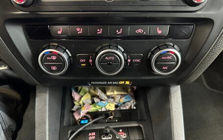 Volkswagen Jetta VI, 2012 год, 800 000 рублей, 10 фотография