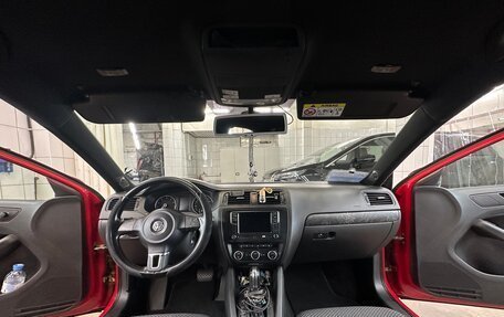 Volkswagen Jetta VI, 2012 год, 800 000 рублей, 12 фотография