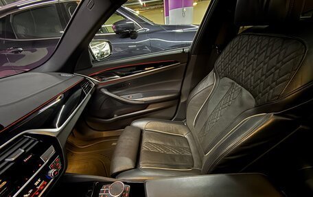 BMW 5 серия, 2019 год, 4 800 000 рублей, 11 фотография