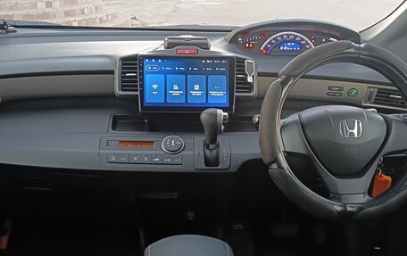 Honda Freed I, 2012 год, 1 060 000 рублей, 8 фотография