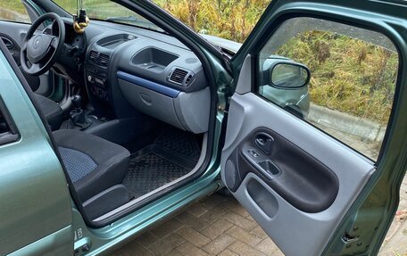 Renault Symbol I, 2006 год, 220 000 рублей, 11 фотография