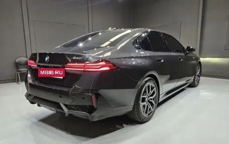 BMW 5 серия, 2024 год, 7 000 000 рублей, 4 фотография