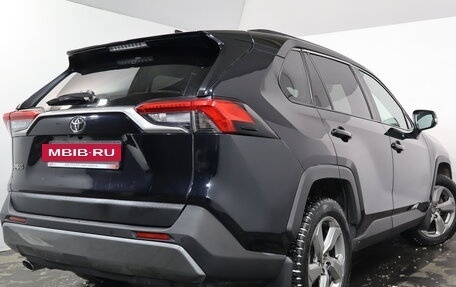 Toyota RAV4, 2020 год, 2 699 000 рублей, 6 фотография