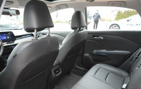 Chevrolet Monza, 2023 год, 1 750 000 рублей, 13 фотография