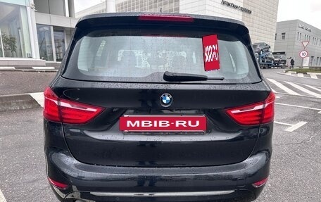 BMW 2 серия Grand Tourer F46 рестайлинг, 2017 год, 2 100 000 рублей, 5 фотография