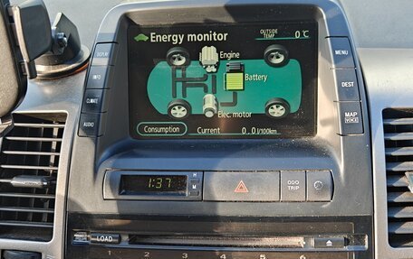 Toyota Prius, 2007 год, 680 000 рублей, 11 фотография