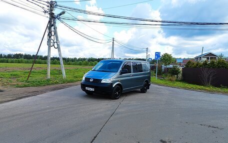 Volkswagen Transporter T5 рестайлинг, 2005 год, 1 350 000 рублей, 17 фотография