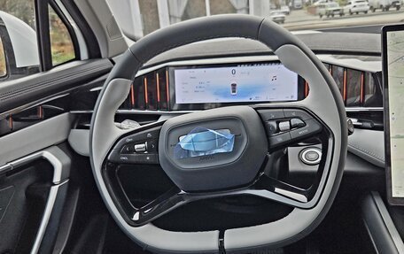 Geely Atlas, 2025 год, 2 850 000 рублей, 9 фотография