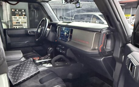 Ford Bronco, 2022 год, 6 200 000 рублей, 10 фотография