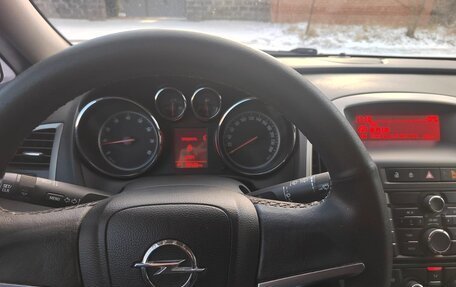 Opel Astra J, 2011 год, 550 000 рублей, 4 фотография