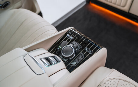 Mercedes-Benz V-Класс, 2022 год, 16 000 000 рублей, 21 фотография