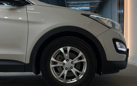 Hyundai Santa Fe III рестайлинг, 2013 год, 1 900 000 рублей, 23 фотография