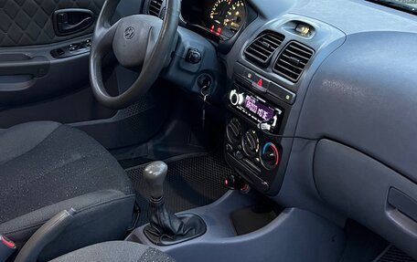 Hyundai Accent II, 2006 год, 410 000 рублей, 3 фотография