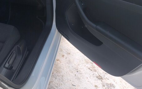 Volkswagen Jetta VI, 2013 год, 990 000 рублей, 7 фотография