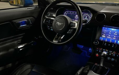 Ford Mustang VI рестайлинг, 2020 год, 3 900 000 рублей, 7 фотография