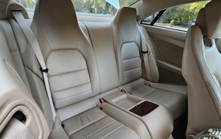 Mercedes-Benz E-Класс, 2011 год, 1 580 000 рублей, 3 фотография