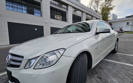 Mercedes-Benz E-Класс, 2011 год, 1 580 000 рублей, 6 фотография
