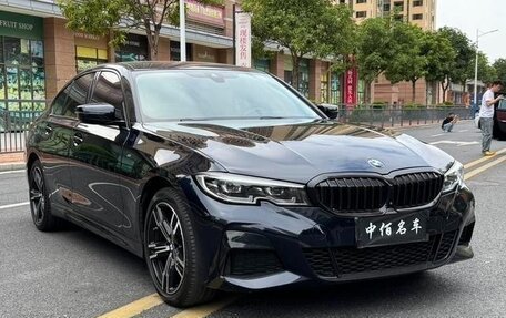 BMW 3 серия, 2021 год, 3 000 000 рублей, 1 фотография