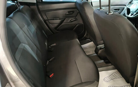 Renault Duster, 2021 год, 1 760 000 рублей, 16 фотография