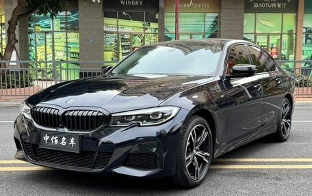 BMW 3 серия, 2021 год, 3 000 000 рублей, 3 фотография