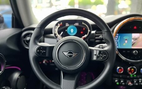 MINI Hatch, 2022 год, 2 410 000 рублей, 15 фотография