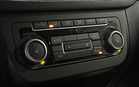 Volkswagen Tiguan I, 2012 год, 959 000 рублей, 16 фотография