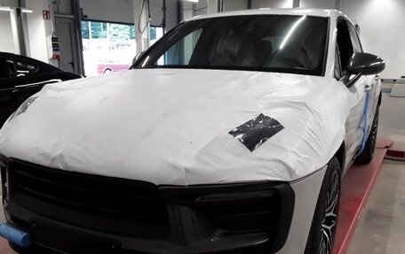 Porsche Macan I рестайлинг, 2025 год, 8 280 000 рублей, 2 фотография