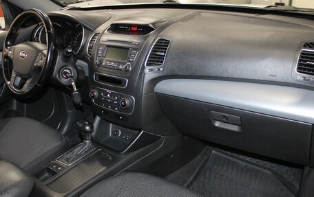 KIA Sorento II рестайлинг, 2012 год, 1 657 000 рублей, 9 фотография