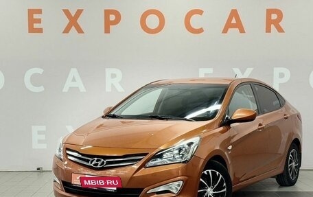 Hyundai Solaris II рестайлинг, 2015 год, 930 000 рублей, 3 фотография