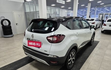 Renault Kaptur I рестайлинг, 2017 год, 1 396 000 рублей, 7 фотография