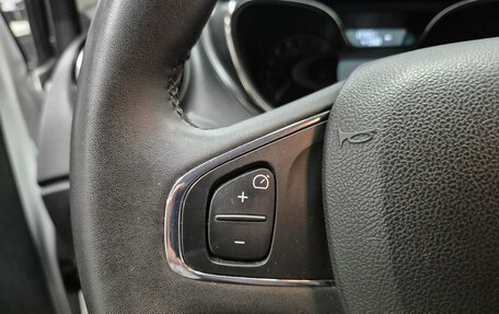 Renault Kaptur I рестайлинг, 2017 год, 1 396 000 рублей, 22 фотография