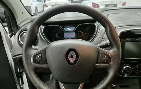 Renault Kaptur I рестайлинг, 2017 год, 1 396 000 рублей, 21 фотография