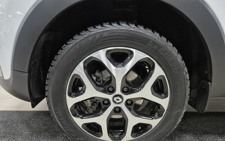 Renault Kaptur I рестайлинг, 2017 год, 1 396 000 рублей, 33 фотография