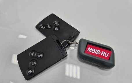 Renault Kaptur I рестайлинг, 2017 год, 1 396 000 рублей, 32 фотография