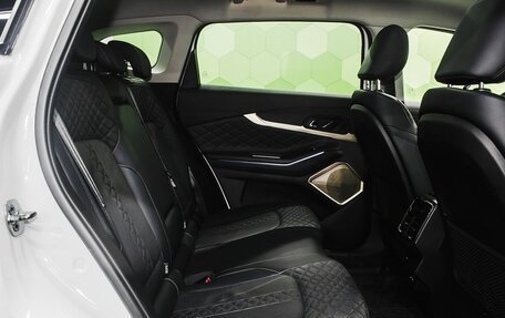 CheryExeed TXL, 2022 год, 2 550 000 рублей, 13 фотография