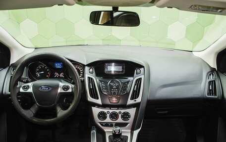 Ford Focus III, 2013 год, 800 000 рублей, 14 фотография