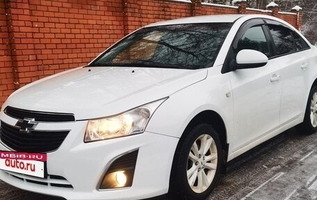 Chevrolet Cruze II, 2013 год, 750 000 рублей, 3 фотография