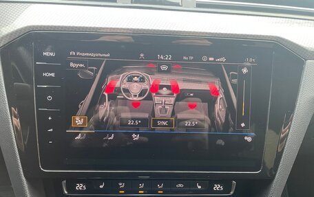 Volkswagen Passat B8 рестайлинг, 2019 год, 3 950 000 рублей, 13 фотография